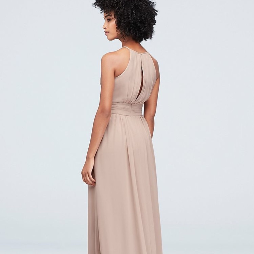 David’s Bridal bridesmaid dress - Picture 4 of 6